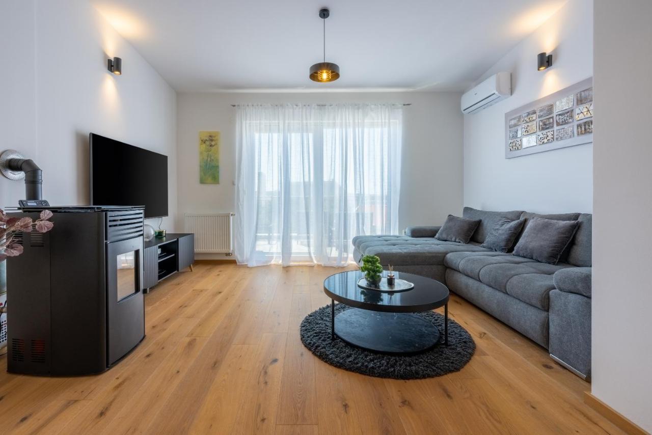 Apartments Marta Crikvenica Dış mekan fotoğraf
