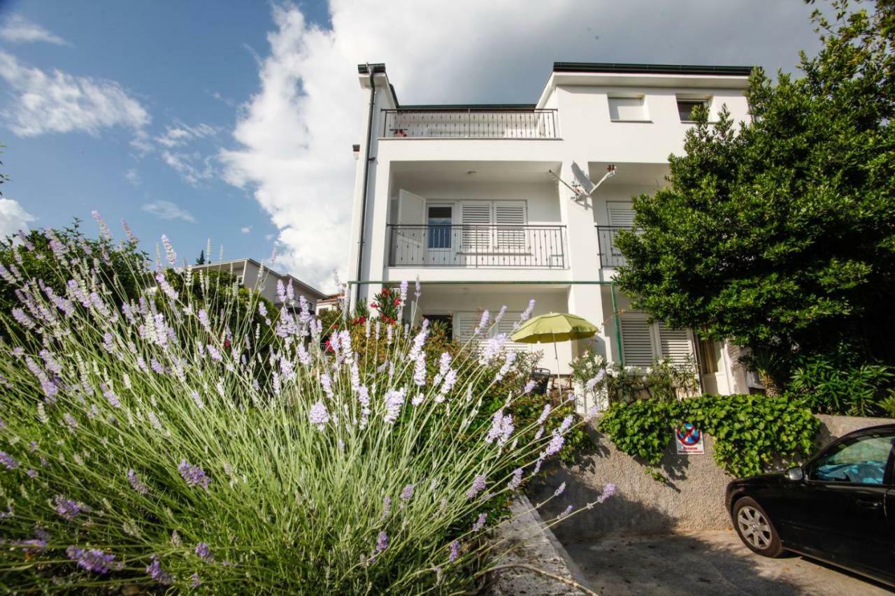 Apartments Marta Crikvenica Dış mekan fotoğraf